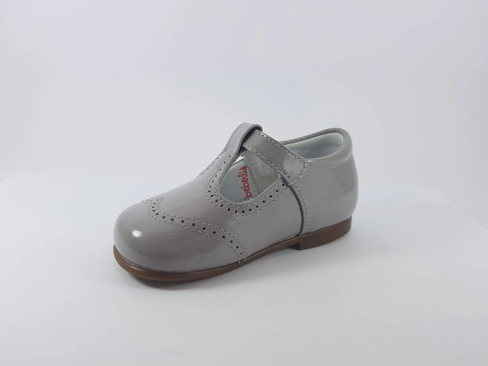 Beberlis Gray Patent T-Strap