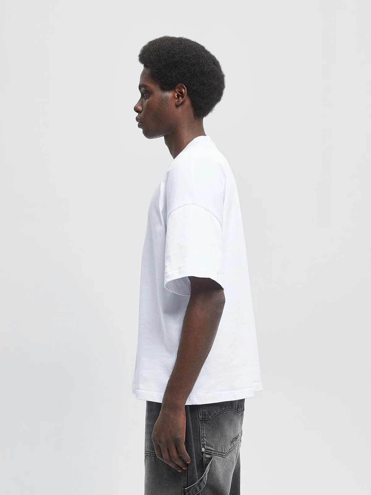 ESSENTIAL T-SHIRT - WHITE