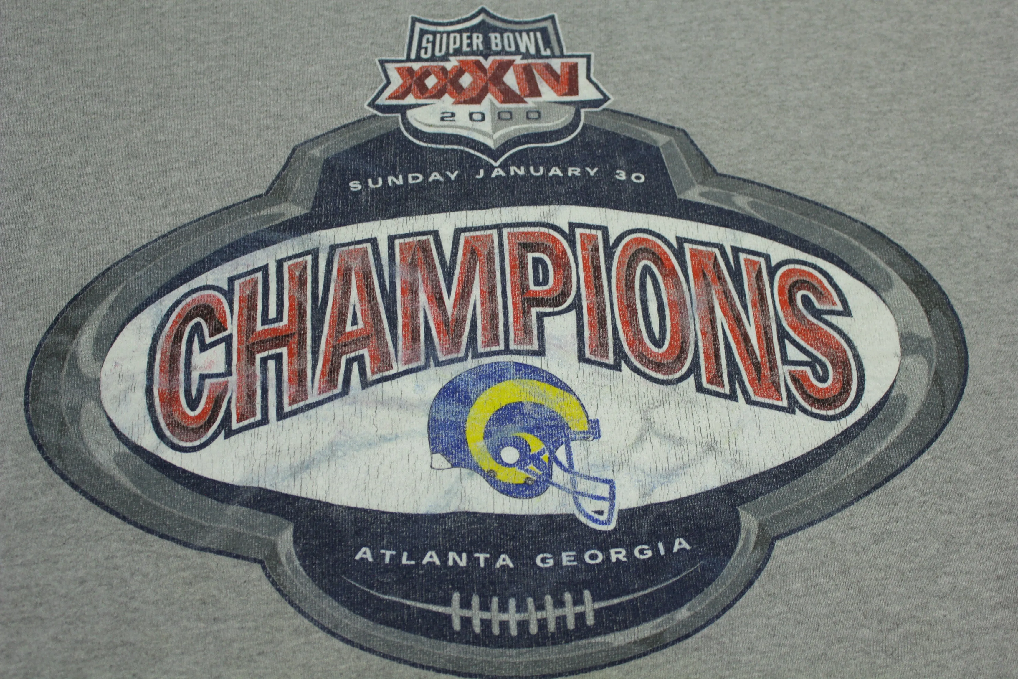 Los Angeles Rams 2000 Super Bowl Champions XXXIV Atlanta Crewneck Sweatshirt