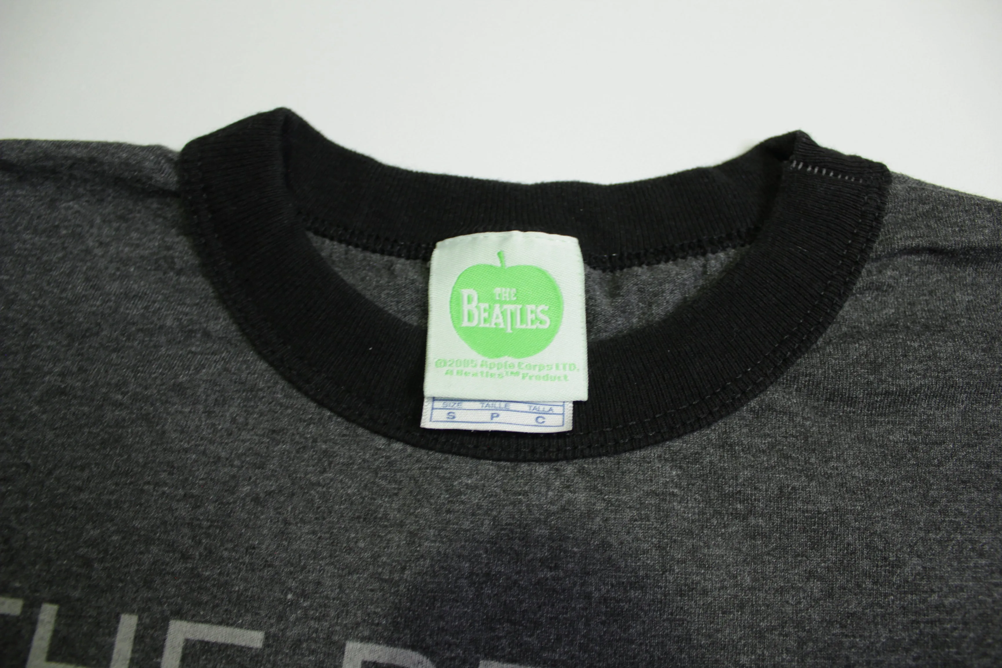 The Beatles 2005 Apple Ringer Band Photo T-Shirt