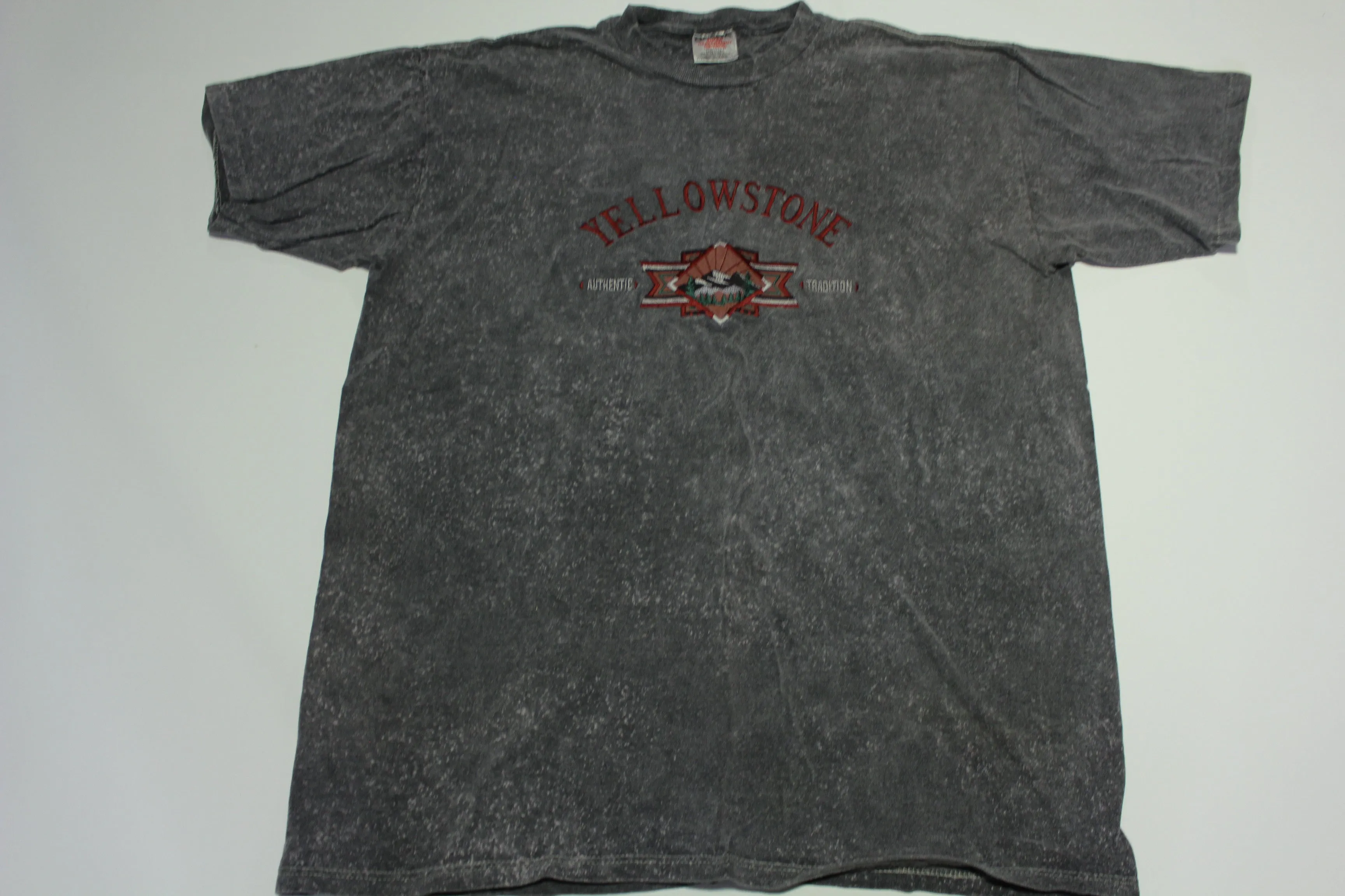 Yellowstone Vintage 90's Embroidered Oneita USA Tourist T-Shirt